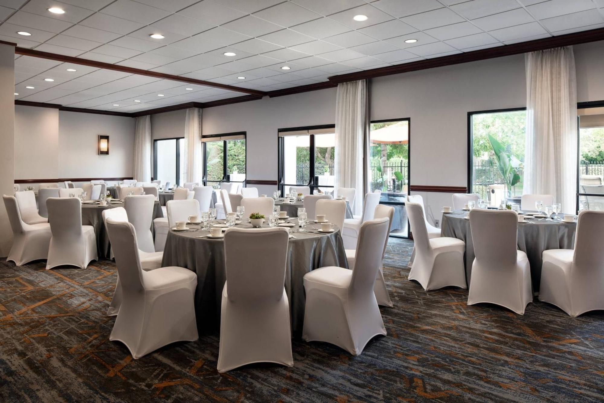Marriott Riverside At The Convention Center מראה חיצוני תמונה