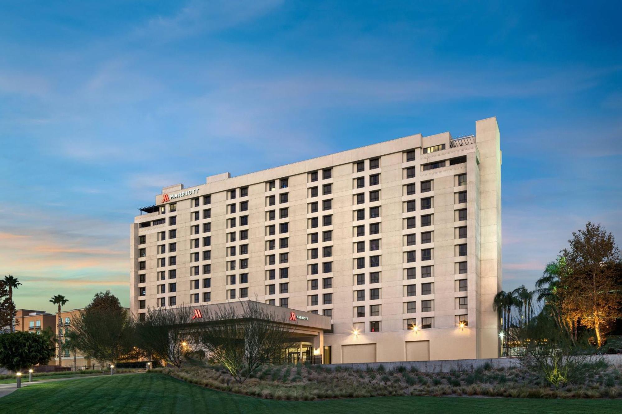 Marriott Riverside At The Convention Center מראה חיצוני תמונה